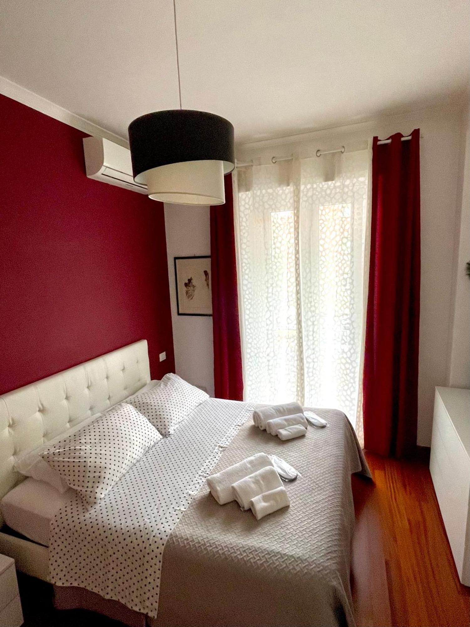 Lucens Domus Appartamento Roma Quartiere Trieste - Vicino Metro B1 - Εξωτερικό φωτογραφία