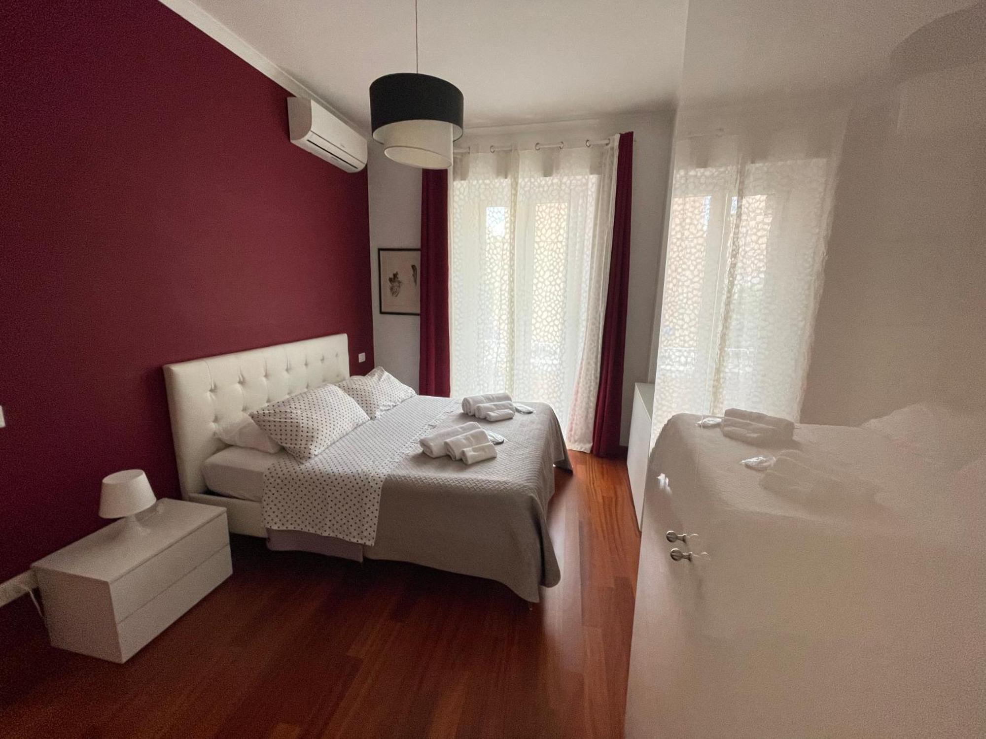 Lucens Domus Appartamento Roma Quartiere Trieste - Vicino Metro B1 - Εξωτερικό φωτογραφία
